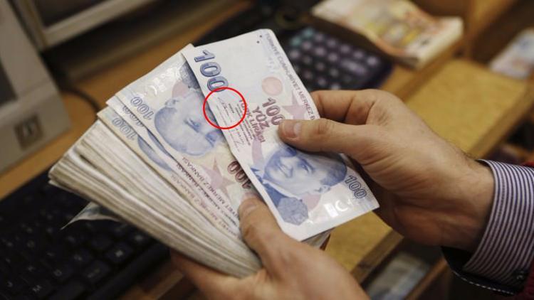 Paradaki imza değişiyor