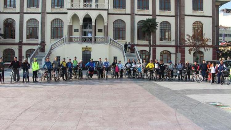 Hareketli yaşam için pedal çevirdiler