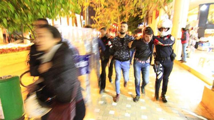 Antalya'daki referandum protestosuna müdahale: 14 gözaltı