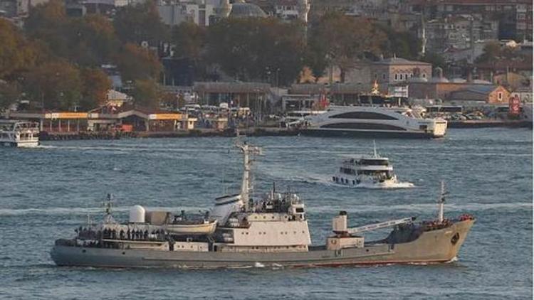 Son dakika: Kilyos açıklarında Rus savaş gemisi kargo gemisiyle çarpıştı
