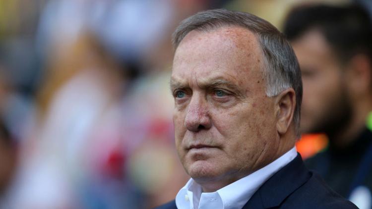 Advocaat'a büyük şok!