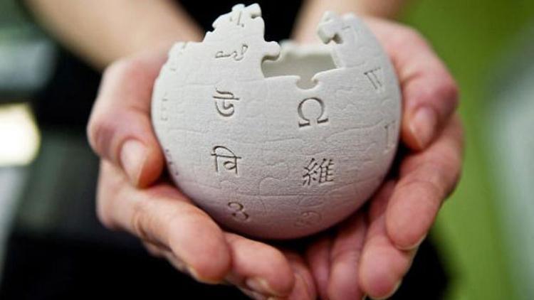 Wikipedia'dan ilk resmi hamle geldi