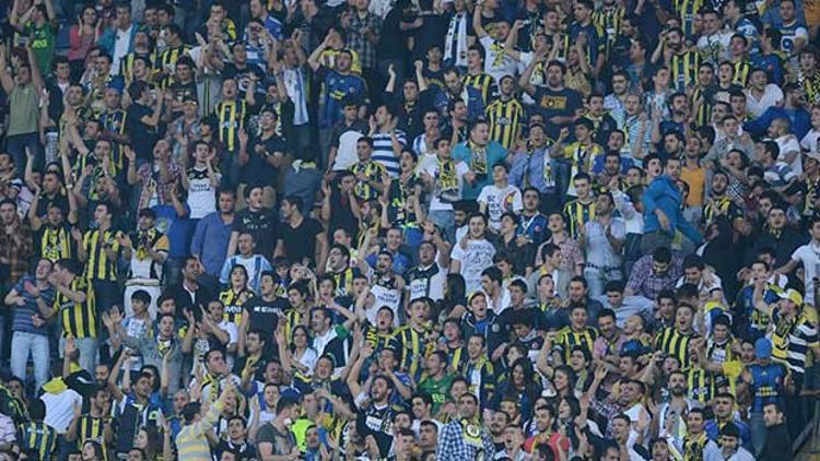 Fenerbahçe taraftarı derbi biletleri tüketti