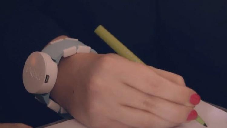 Microsoft'tan parkinson hastalarına saat!