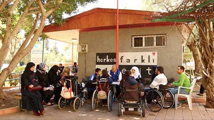 Adana'da Dünya'ya kardeşlik dersi