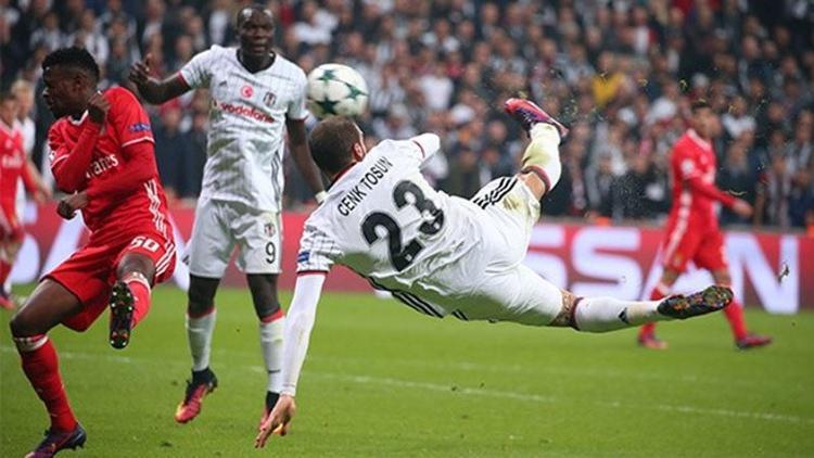 Şampiyonlar Ligi'nde yılın golü Cenk Tosun'dan