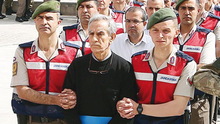 Cezaevinden iki mektup