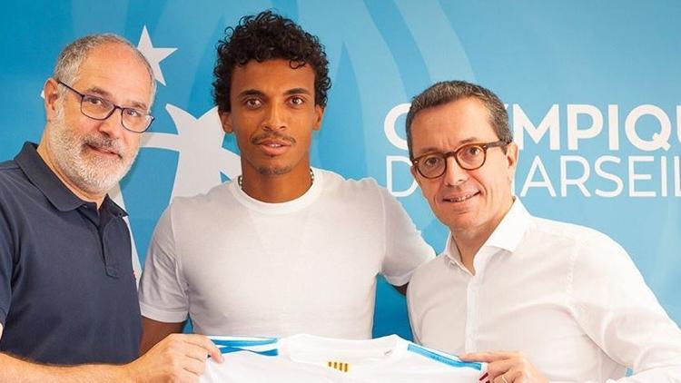 Olympique Marsilya, Luiz Gustavo'yu renklerine bağladı