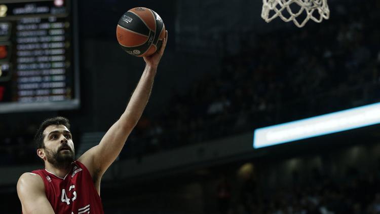 Anadolu Efes Krunoslav Simon'u transfer etti