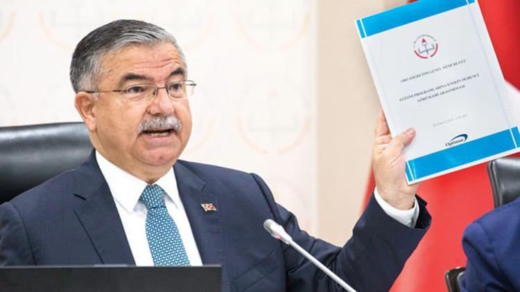 'Evrim yok cihat dört başı mamur'