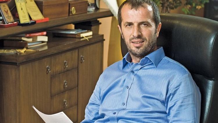 Şok sözler... Milli takım yenilsin isteyenler var!