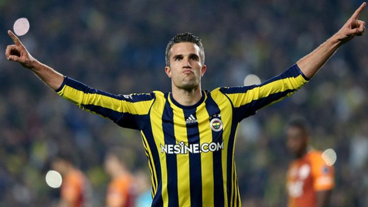 Van Persie’nin maaşını FIFA mı ödeyecek?