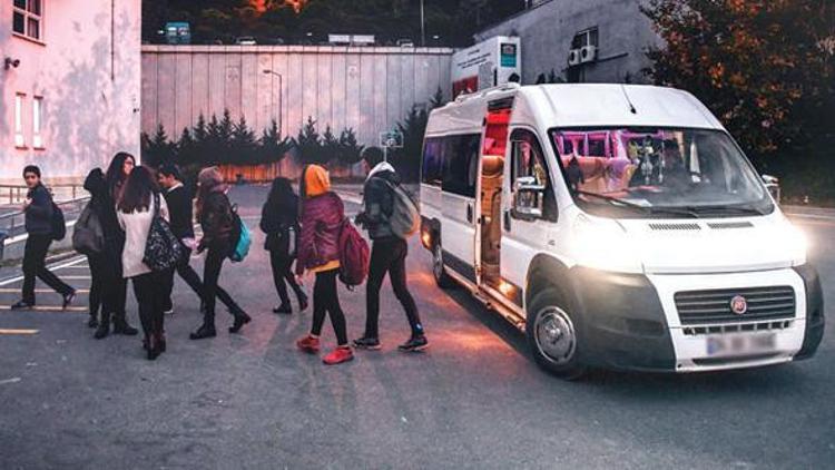 Son dakika: Saatler geri alınacak mı?.. İlk işaret MEB'den geldi...