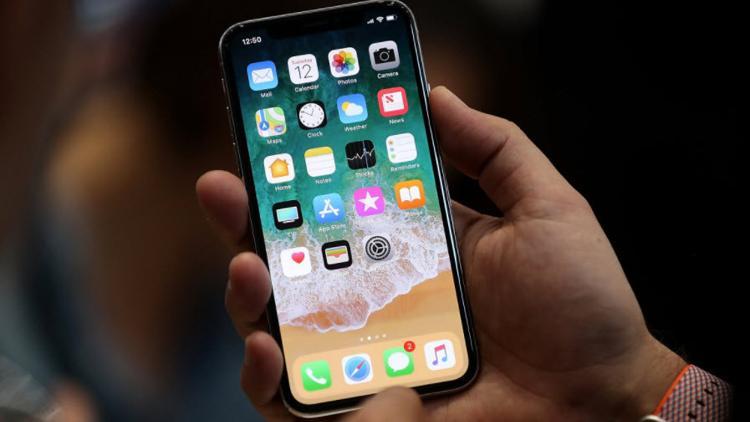 iPhone X Türkiye'de cepleri yakacak! Peki ilgi görecek mi?