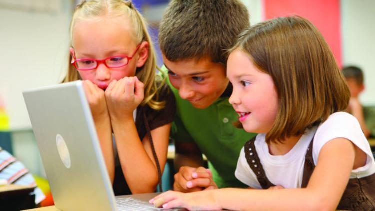 Çocukları internetteki tehlikelerden korumak için modeminize bunları yapın!