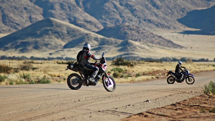 İki teker üzerinde 20 ülke 30 bin kilometre
