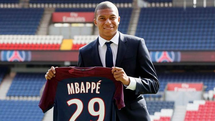 Mbappe Leipzig'in kapısından dönmüş