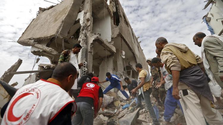 Suudi Arabistan "yanlışlıkla" Yemenli askerleri vurdu