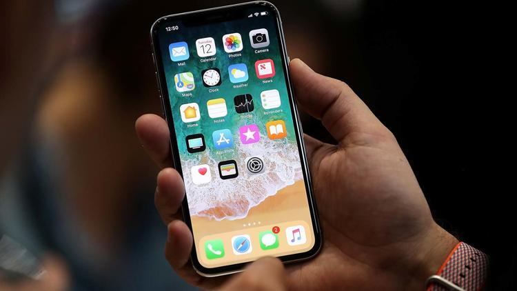 iPhone X alacaklar dikkat! Mağazaya sabahın köründe gidin çünkü...