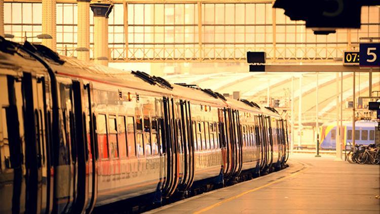 Demir İpek Yolu açılıyor... Londra’dan kalkan tren Pekin’e kadar gidebilecek