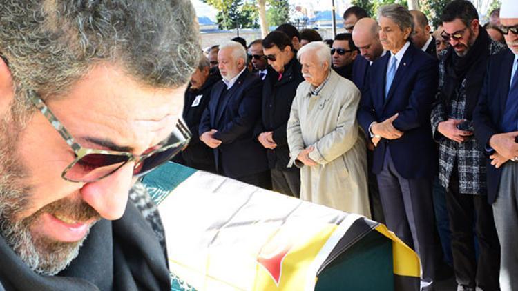 Hakan Altun, babası Hasan Altun'un cenazesinde fenalaştı