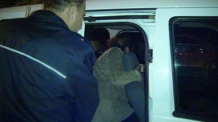 Canlı bombayım deyip kafe bastı! Gerçek polis gelince ortaya çıktı