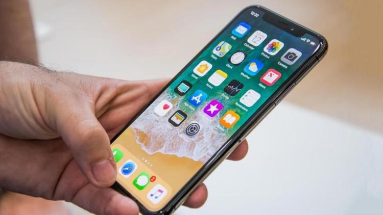 iPhone 11'lerin ekranı işte böyle olacak!