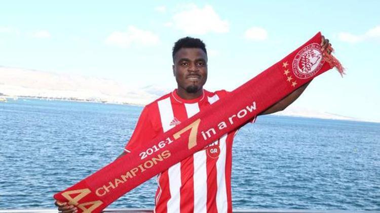 Yine tutunamadı... İşte Emenike'nin yeni adresi!