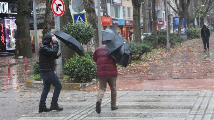 Yılbaşında hava durumu nasıl olacak? Kar yağacak mı? Meteoroloji'den hava durumu uyarısı