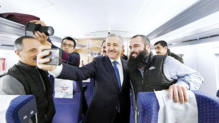 Bakan Arslan: 4 bin kilometrede çalışıyoruz