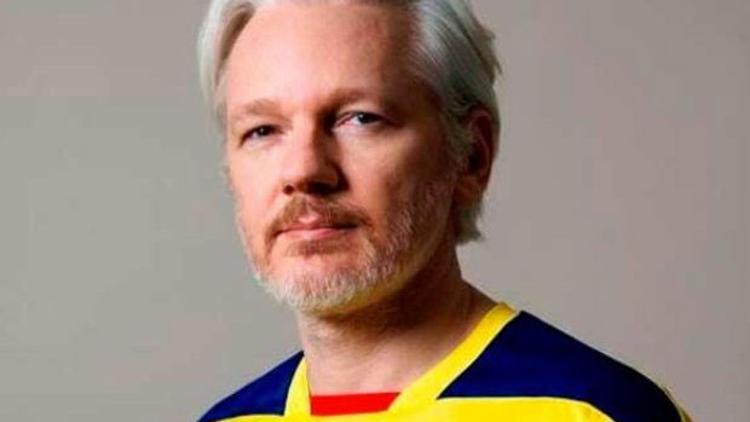 O ülke, Wikileaks kurucusu Assange'a vatandaşlık verdi