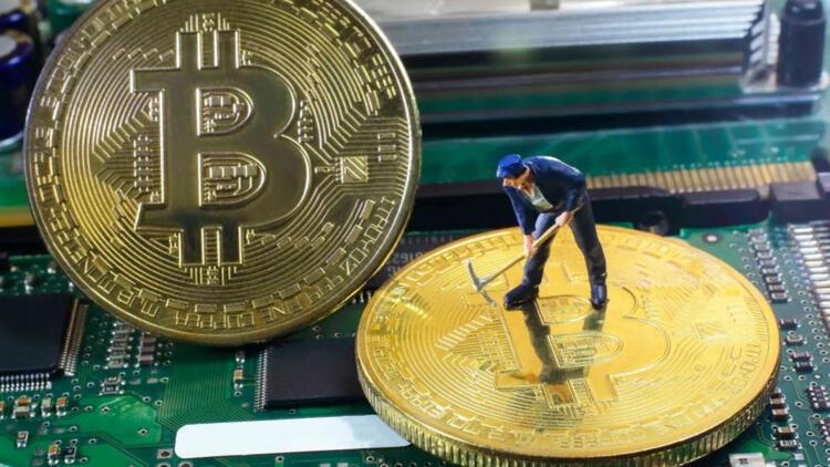 Bitcoin & Cryptocurrency Mining