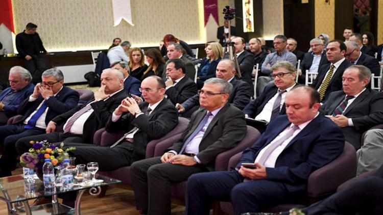 Zirveye Kimler Katıldı?