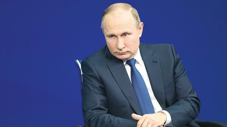 Kara listede bir Putin eksik