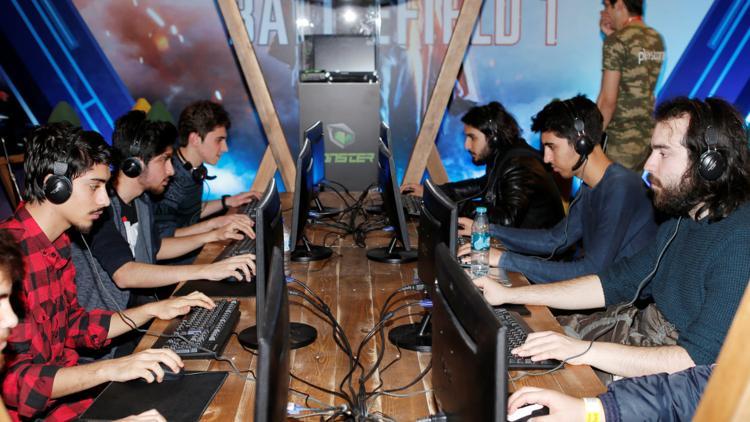 Oyunseverler Gaming İstanbul'a akın ediyor