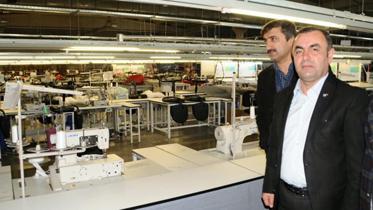 Tezgahtarlıkla başladı fabrikatör oldu