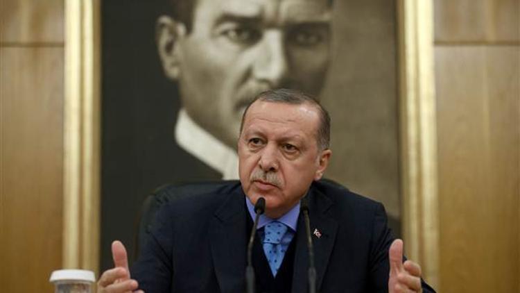 Cumhurbaşkanı Erdoğan'dan havalimanında son dakika açıklamaları...