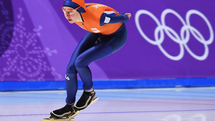 Kadınlar 5 bin metre sürat pateninde Hollandalı Visser altın madalya kazandı!