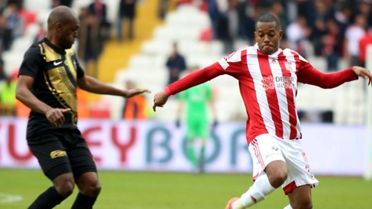 Sivas'ta Robinho resitali!