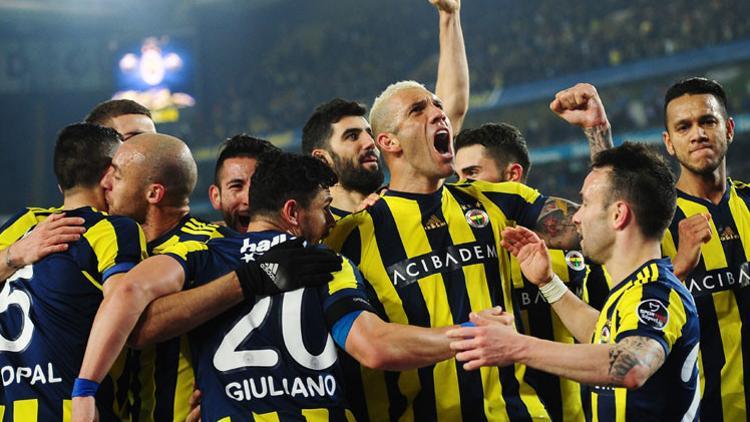 Derbi öncesi gövde gösterisi