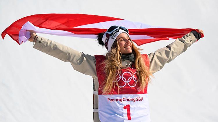 Snowboard kadınlar big air finalinde altın madalya Avusturyalı Gasser'in!