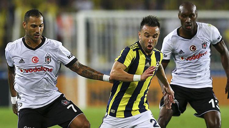 Beşiktaş'ın iç, Fenerbahçe'nin dış performansı göze çarpıyor!