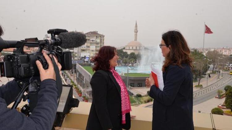 İsviçre devlet televizyonu, trafik güvenliği haberi için Aydında