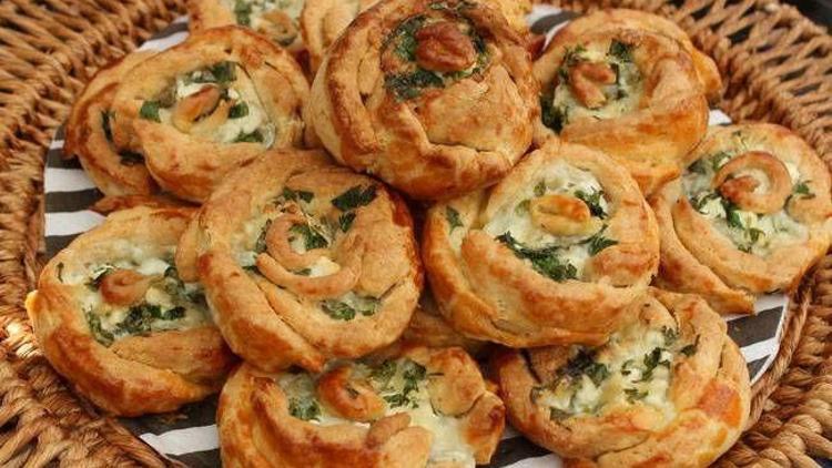 Peynirli gül poğaça tarifi