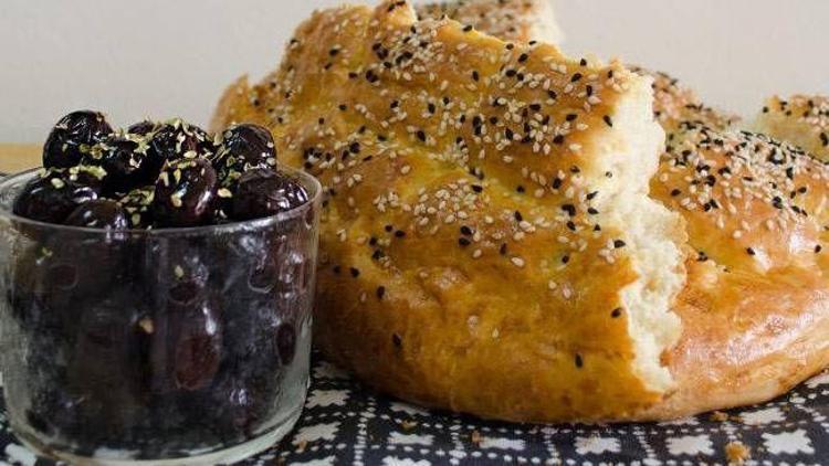 Ev yapımı ramazan pidesi tarifi