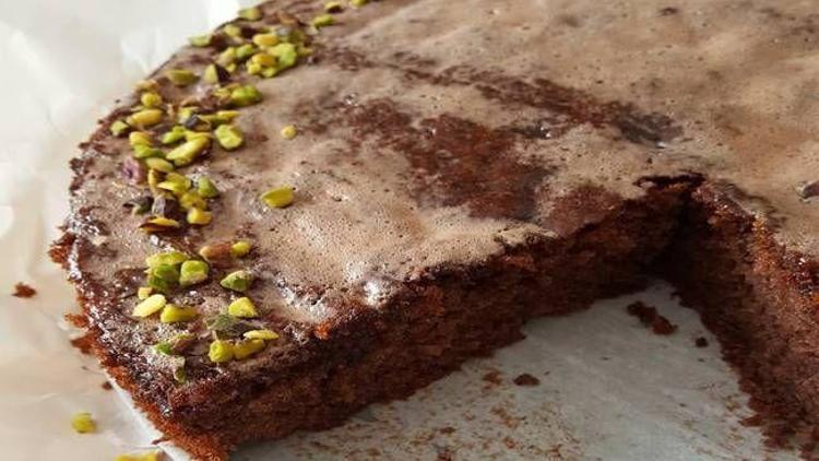 Islak kek tarifi