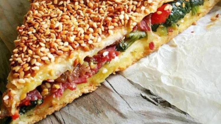 Ispanaklı pastırmalı tepsi poğaçası tarifi
