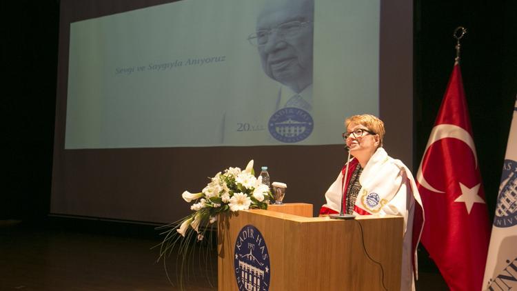 Kadir Has Üstün Başarı Ödülü Prof. Dr. Şevket Pamuk’un oldu... Üniversitede rektör değişimi yaşandı