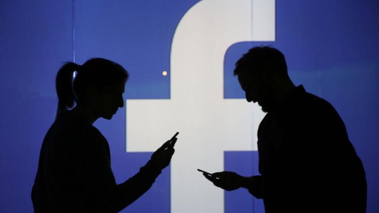Facebook, Android telefonlardaki arama ve mesaj bilgilerini toplamış
