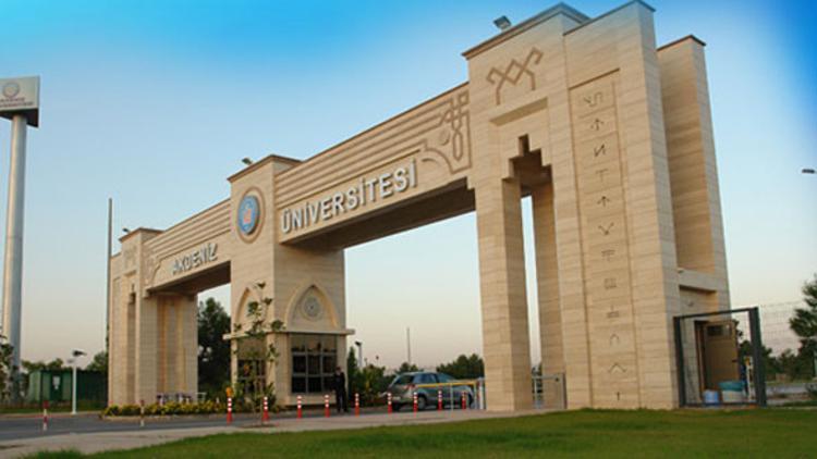 Akdeniz Üniversitesi'nde alarm! Bin 500 öğrenciye aşı yapıldı...